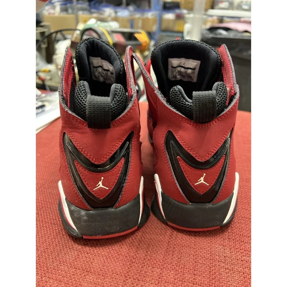 Air Jordan Men's Size 10 True Flight 342964-610 Red Black‎ -040